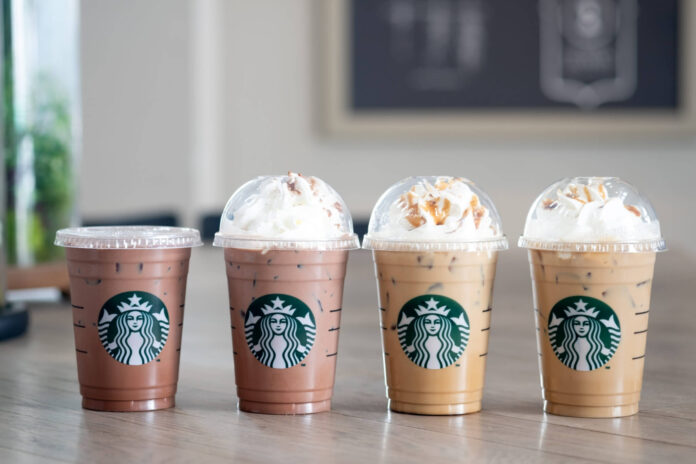 Las 15 mejores bebidas de Starbucks (nombres y fotos) en el 2023