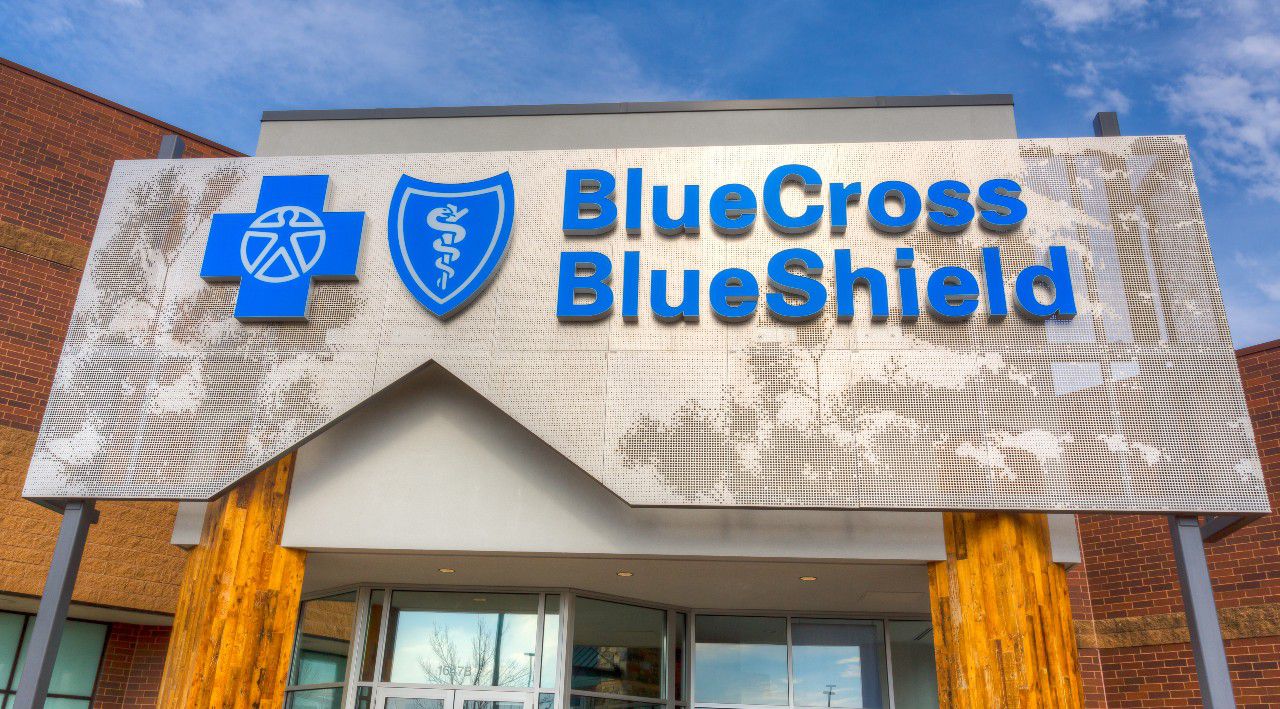 Blue Cross Blue Shield en español (+Teléfono)